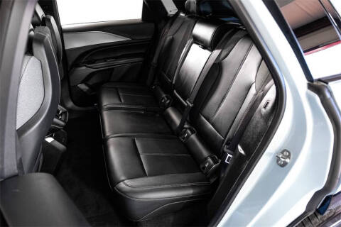 2024 Cadillac LYRIQ Tech