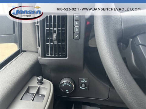 2025 Chevrolet Express 2500