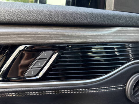 2024 Jeep Wagoneer Series III