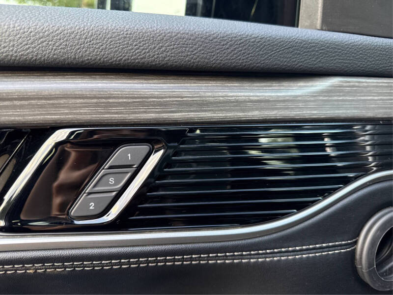 2024 Jeep Wagoneer Series III