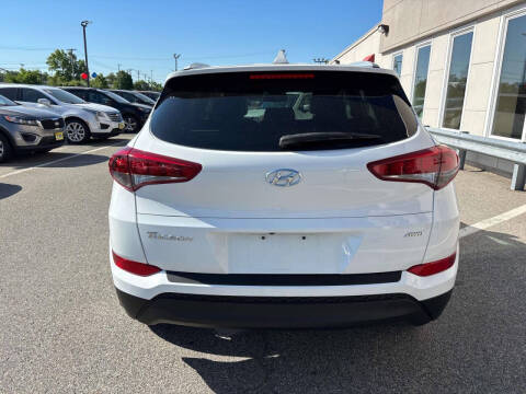 2017 Hyundai Tucson SE Plus
