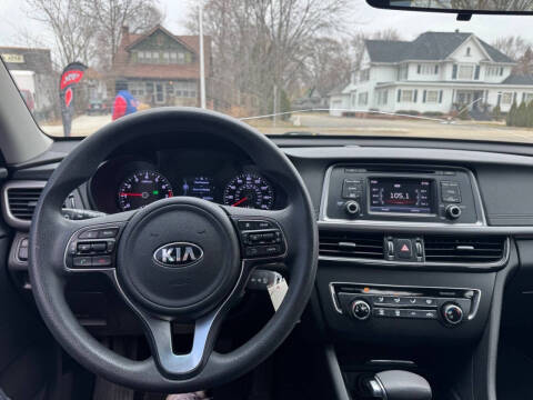 2017 Kia Optima LX
