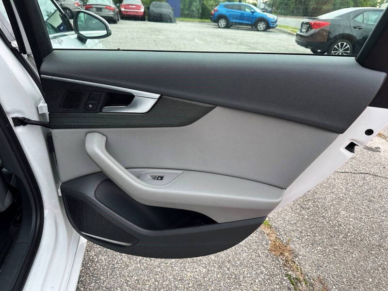 2018 Audi A4 2.0T quattro Premium Plus