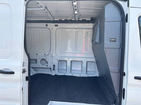 2024 Ford Transit 250