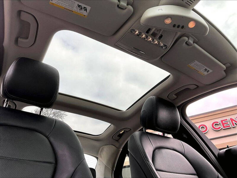 2017 Mercedes-Benz C-Class
