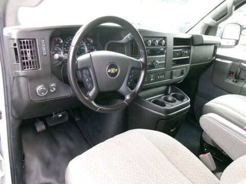2021 Chevrolet Express LS 3500