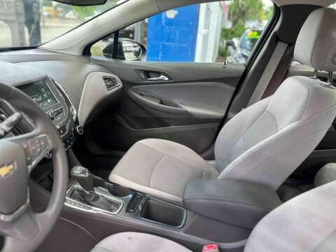 2018 Chevrolet Cruze LT Auto