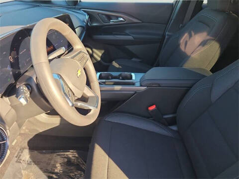 2026 Chevrolet Equinox EV LT 1