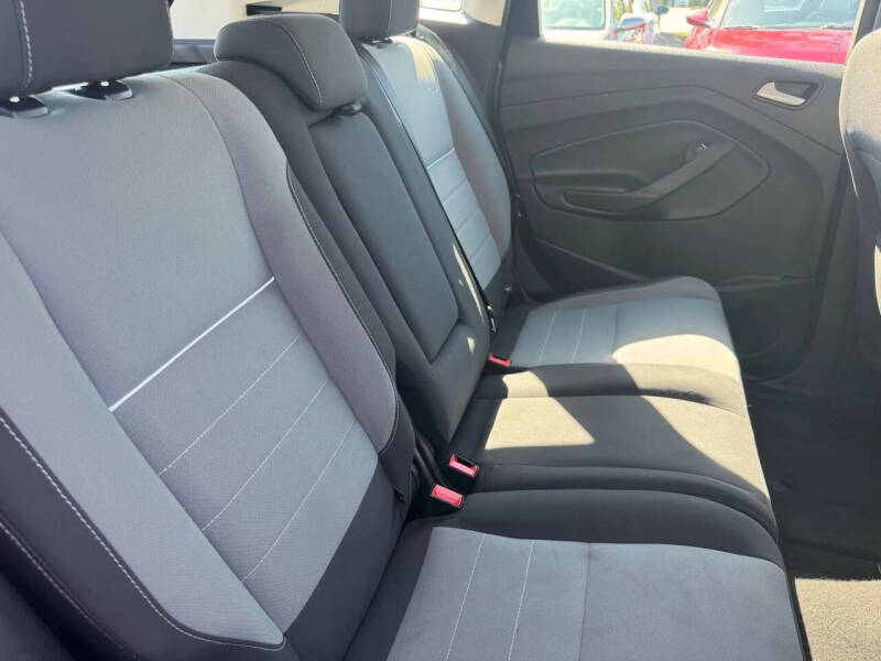 2014 Ford C-MAX Hybrid SE