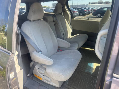 2011 Toyota Sienna
