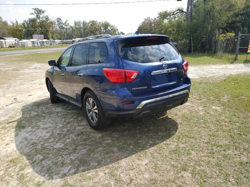 2019 Nissan Pathfinder S