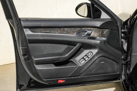 2011 Porsche Panamera Turbo