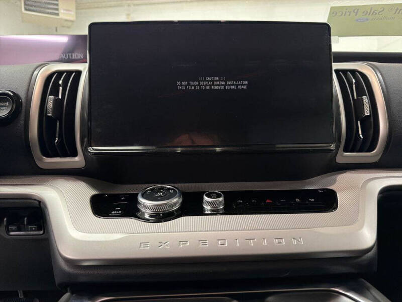 2026 Ford Expedition Active