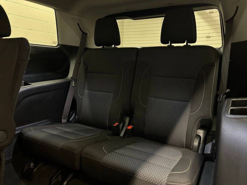 2022 GMC Acadia SLE