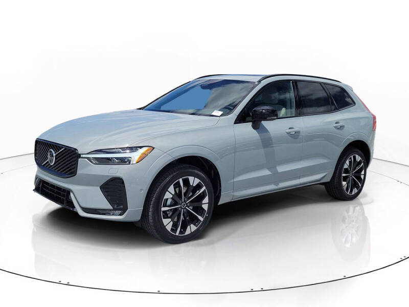 2026 Volvo XC60 B5 Plus