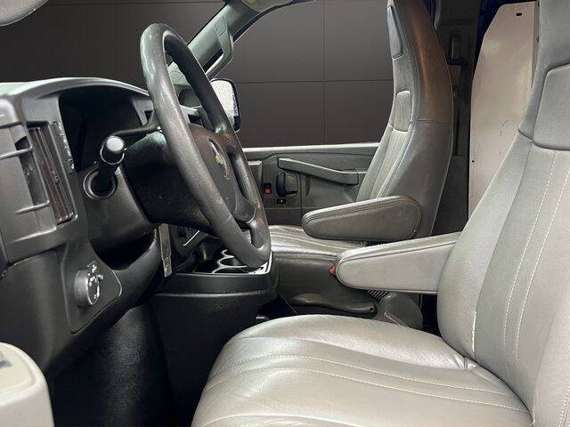 2019 Chevrolet Express 2500