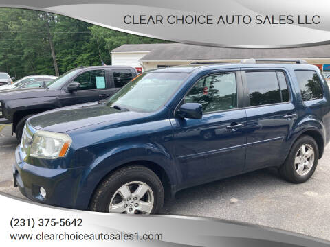 2011 Honda Pilot for sale at Clear Choice Auto Sales LLC in Twin Lake MI