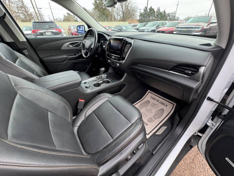 2020 Chevrolet Traverse LT Leather