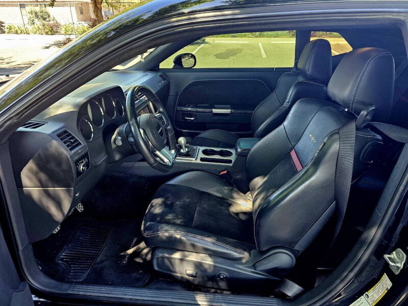 2012 Dodge Challenger SRT8 392