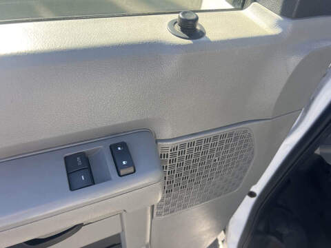 2013 Ford E-Series E-150