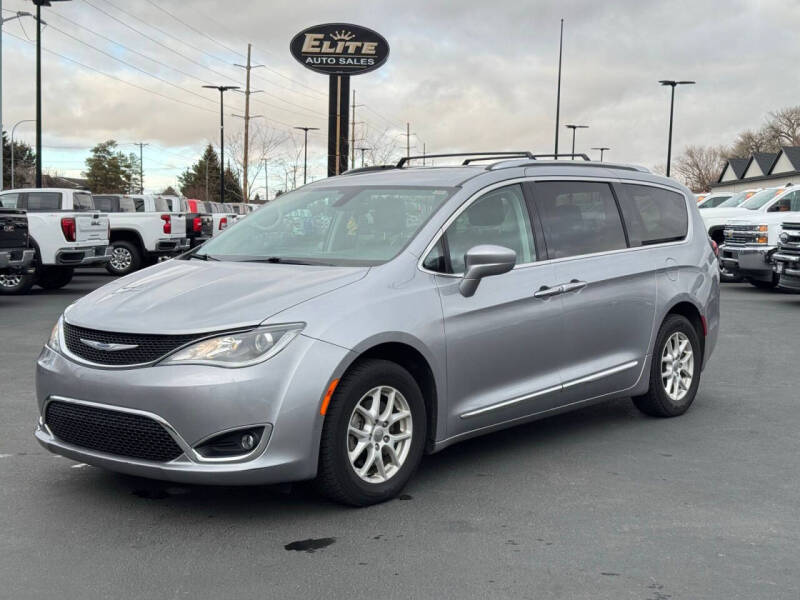 2020 Chrysler Pacifica Touring L