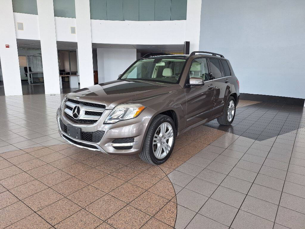 2013 Mercedes-Benz GLK for sale at Auto Haus Imports in Grand Prairie, TX