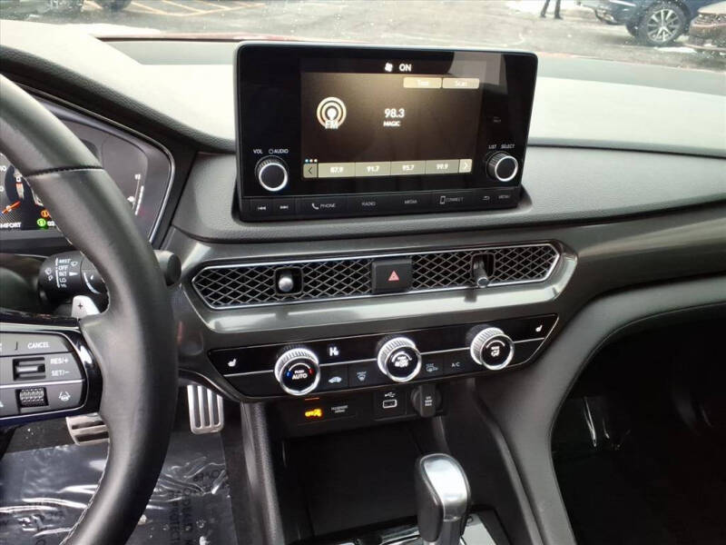 2023 Acura Integra w/A-SPEC