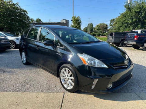 2012 Toyota Prius v Five