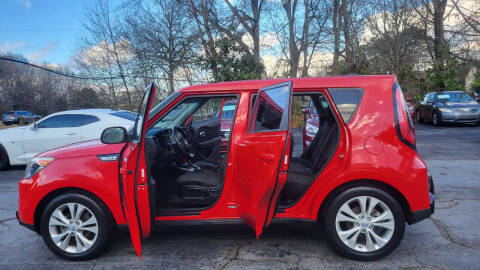 2016 Kia Soul +