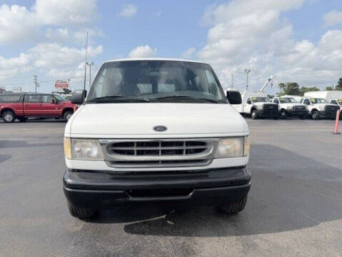 2001 Ford E-Series