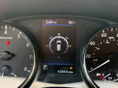 2019 Nissan Rogue SV