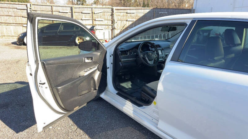2012 Toyota Camry SE