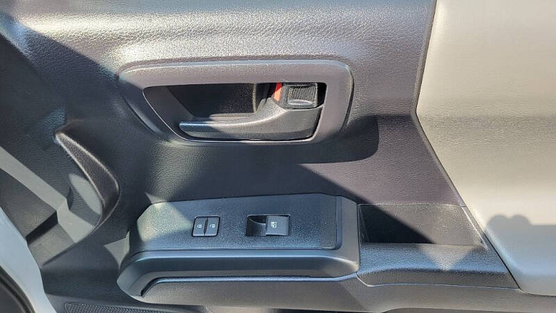 2020 Toyota Tacoma SR5