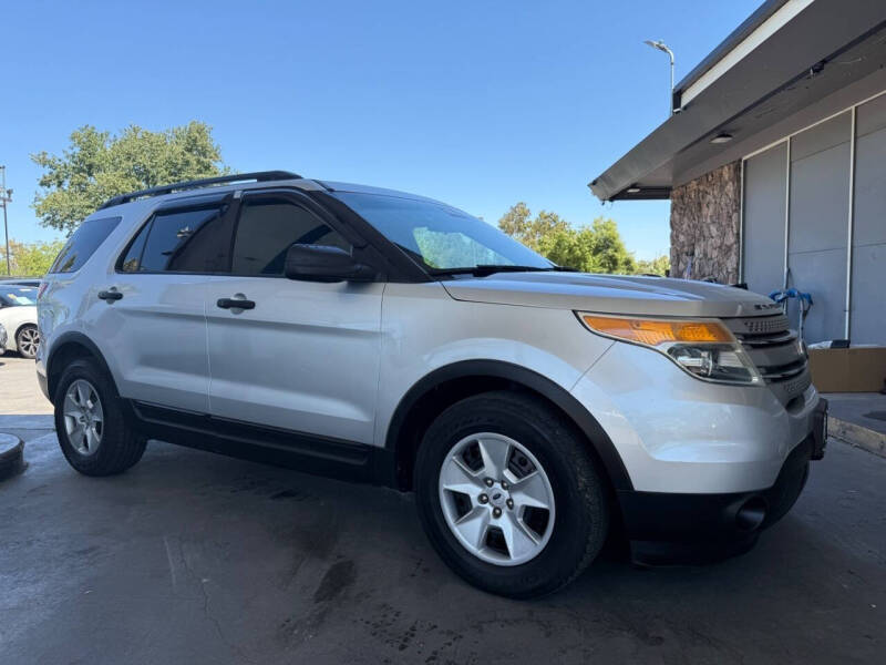2014 Ford Explorer