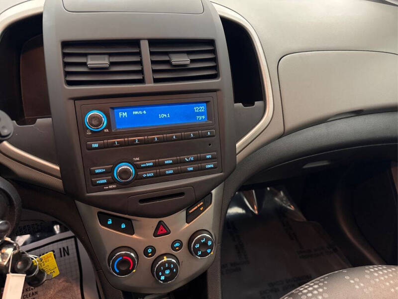 2014 Chevrolet Sonic LS Auto