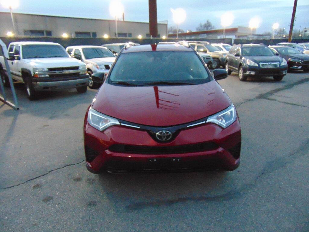 2018 Toyota RAV4 for sale at Avalanche Auto Sales in Denver, CO