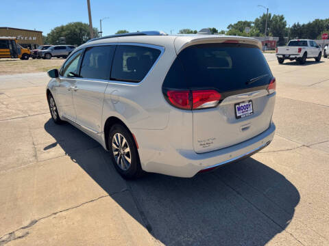 2020 Chrysler Pacifica Touring L Plus