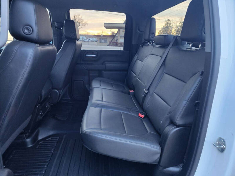 2023 GMC Sierra 2500HD Pro