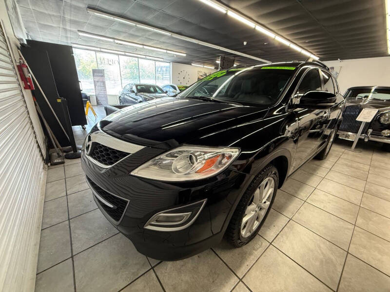 2011 Mazda CX-9 Grand Touring's photo
