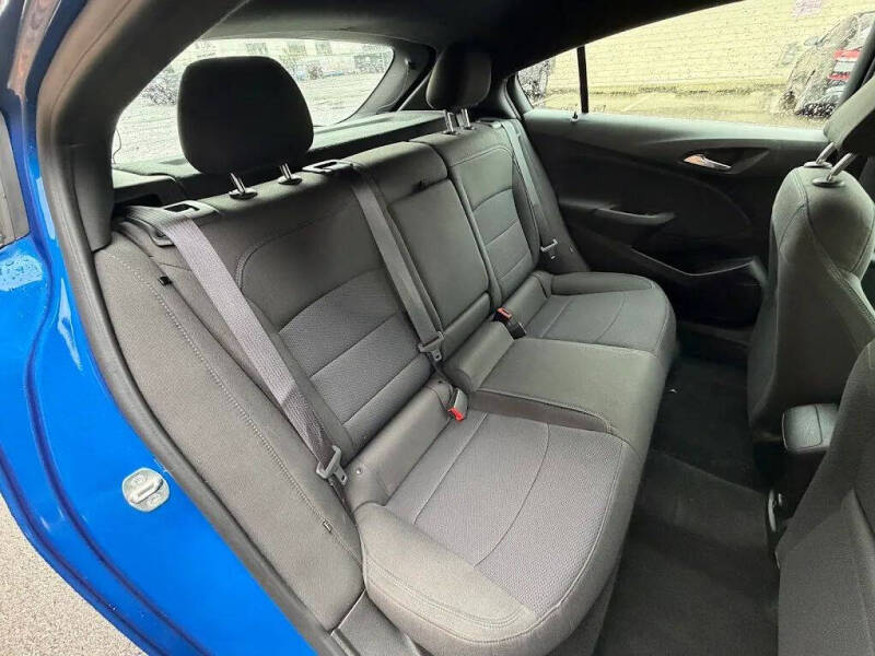 2017 Chevrolet Cruze LT Auto