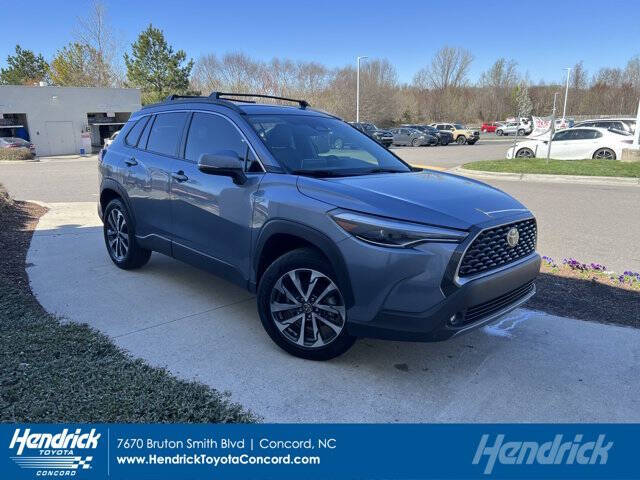 2023 Toyota Corolla Cross XLE