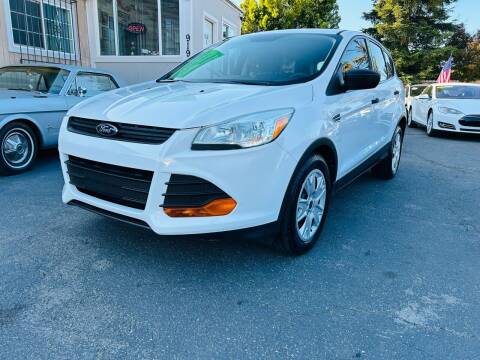2014 Ford Escape for sale at Ronnie Motors LLC in San Jose CA