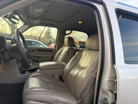 2005 Cadillac Escalade