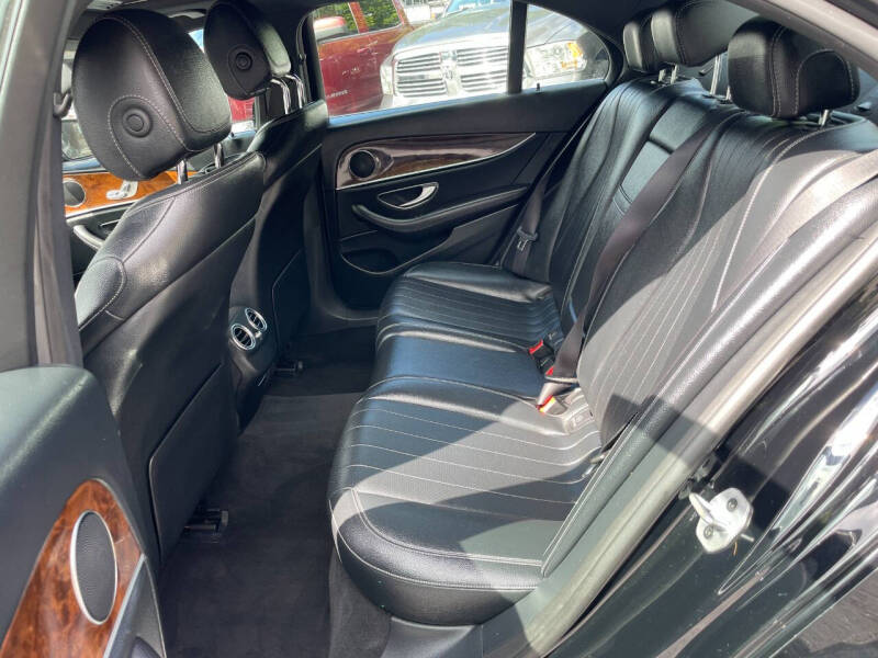 2019 Mercedes-Benz E-Class E 300