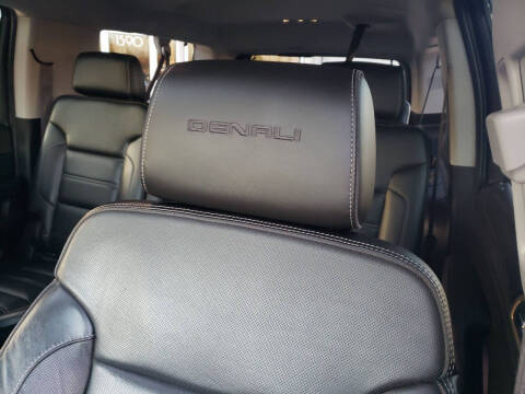2016 GMC Yukon XL Denali