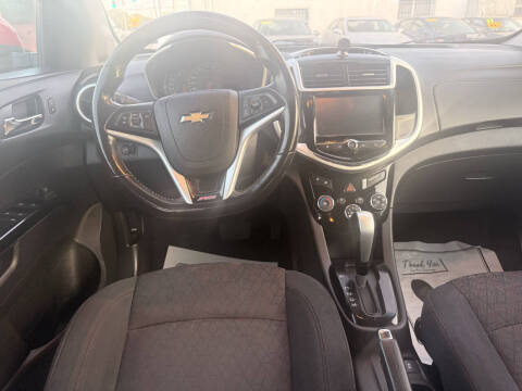 2017 Chevrolet Sonic LT Auto