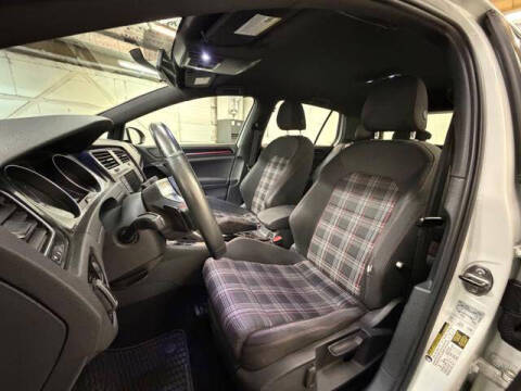 2016 Volkswagen Golf GTI