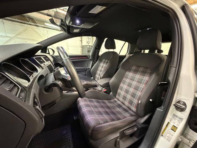 2016 Volkswagen Golf GTI