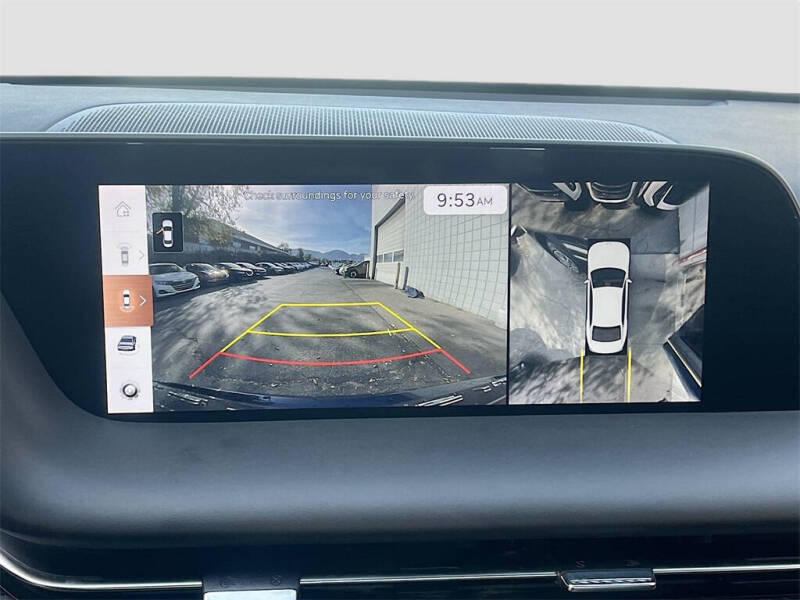 2024 Genesis G90 3.5T e-Supercharger