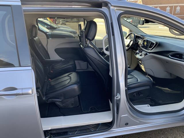 2018 Chrysler Pacifica Touring L Plus